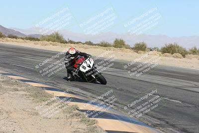 media/Dec-01-2025-Moto Forza (Mon) [[2daa91e15f]]/1-Advanced Group/Session 4 (Turn 10 Inside)/